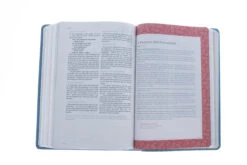 CSB (In)Courage Devotional Bible-Blue LeatherTouch 8 CSB (In)Courage Devotional Bible-Blue LeatherTouch -Book Store 200 0518 3