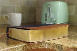 NIV & KJV Side-By-Side Bible/Large Print-Navy/Tan Duo-Tone 10 NIV & KJV Side-By-Side Bible/Large Print-Navy/Tan Duo-Tone -Book Store 202 0049 4