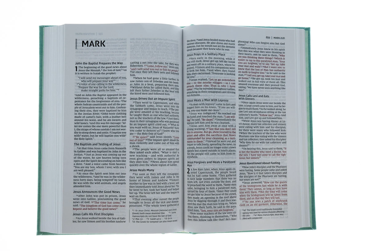 NIV, Bible For Teens, Thinline Edition, Cloth Over Board, Floral 4 NIV, Bible For Teens, Thinline Edition, Cloth Over Board, Floral - Image 4