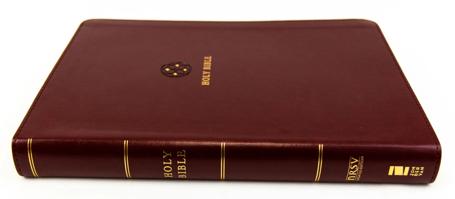 NRSVUE Holy Bible, Leathersoft, Burgundy, Comfort Print 4 NRSVUE Holy Bible, Leathersoft, Burgundy, Comfort Print - Image 4